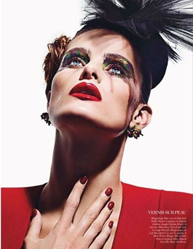 Isabeli Fontana - Vogue Paris